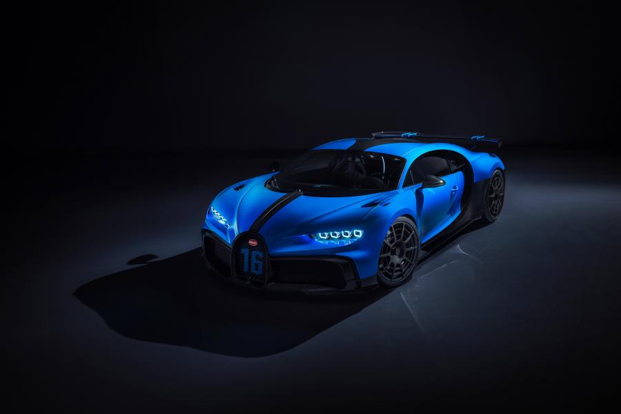  Bugatti Chiron Pur Sport 2020 года  (фото 9 из 44)